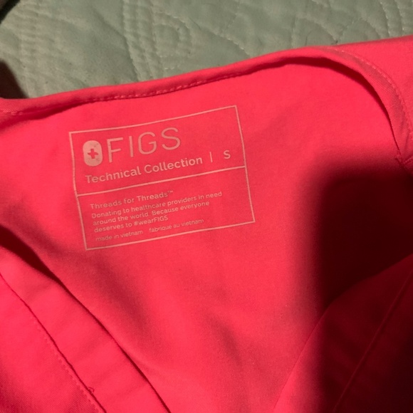 Figs - Women’s scrub set - Small - Picture 3 of 4
